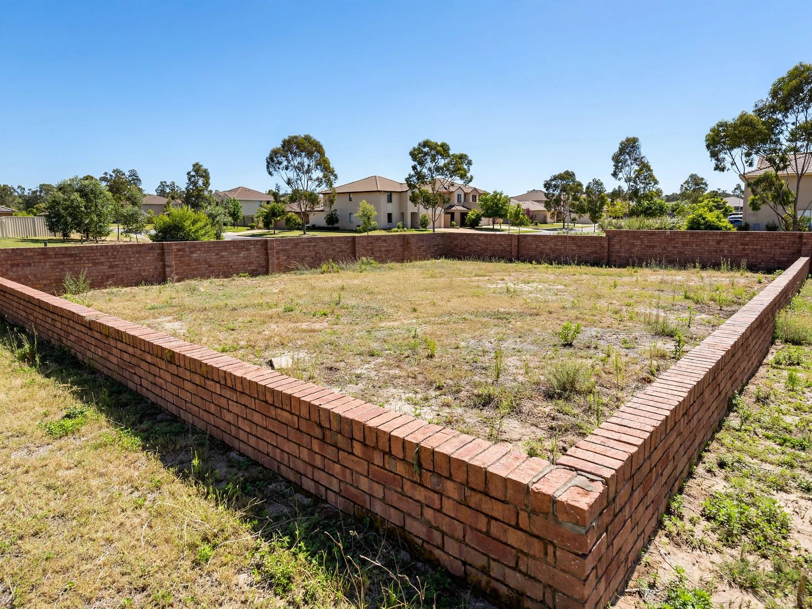 10 Marla Plot — College Road, urgent sale